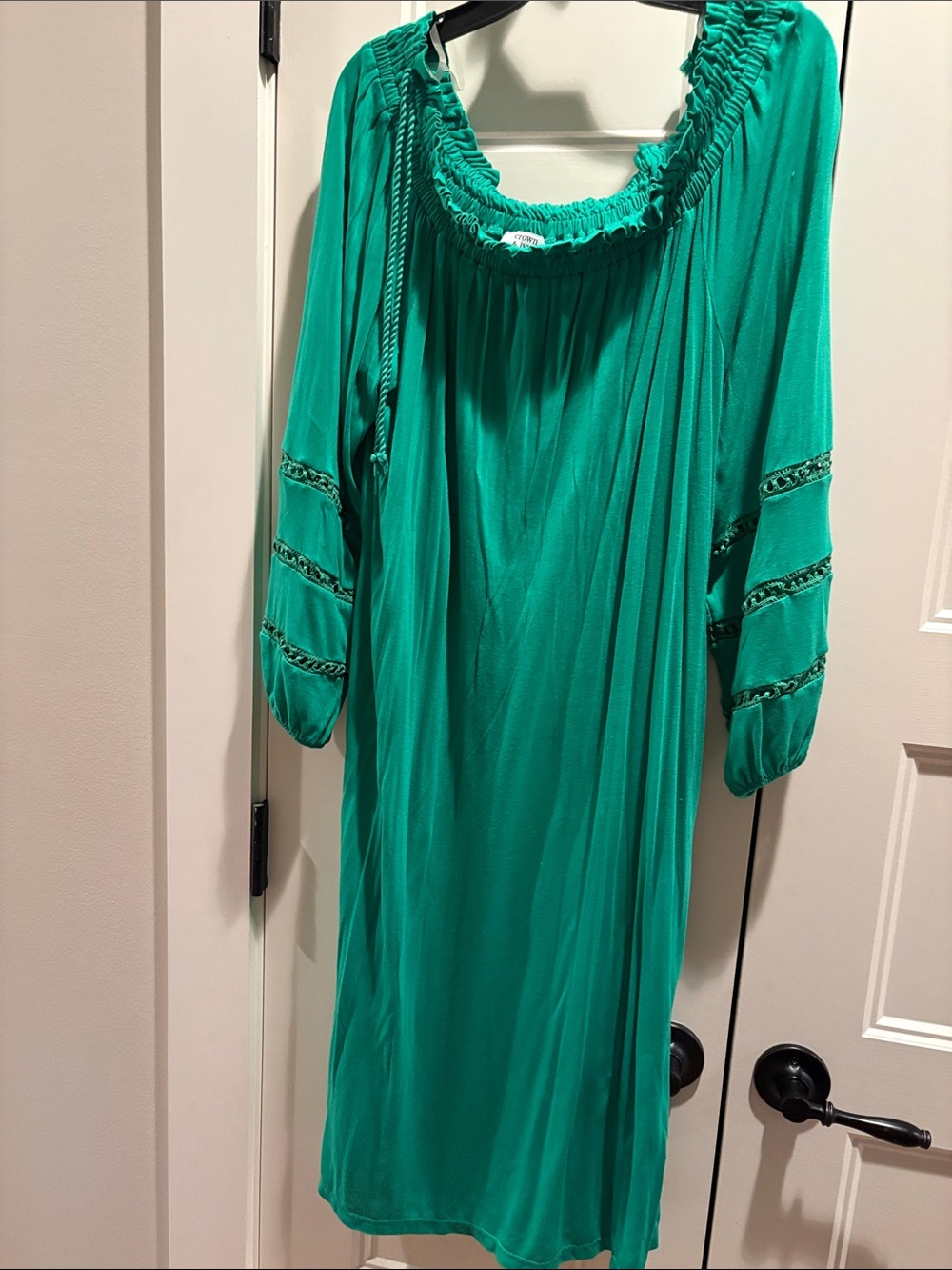 Green Peasant Sleeve Midi Dress